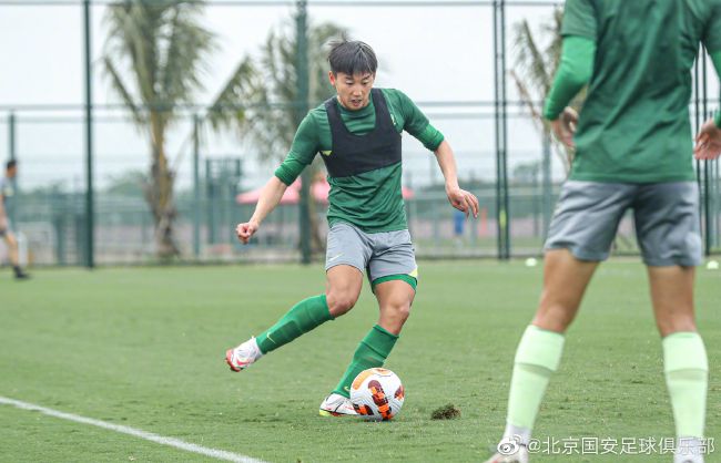 英超第19轮，曼城客场3-1逆转埃弗顿，福登、阿尔瓦雷斯、B席取得进球，赛后瓜迪奥拉接受了采访。
